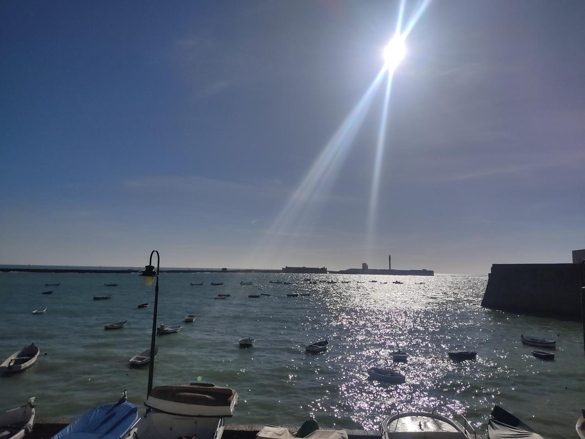 Estreno Centro Y Playa Cadiz Leilighet Eksteriør bilde